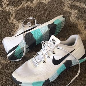 Nike METCON 3 size 8.5
